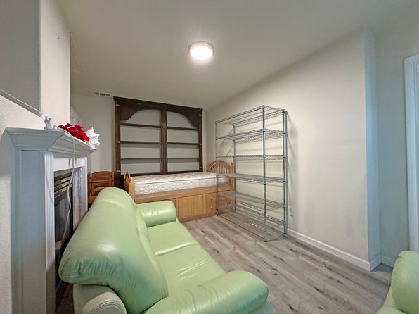 39960 E Las Palmas Ct