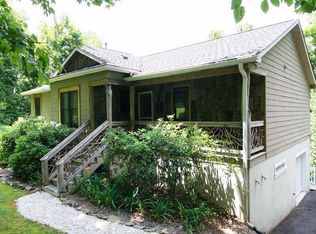 279 Vail Dr, Blowing Rock, NC 28605