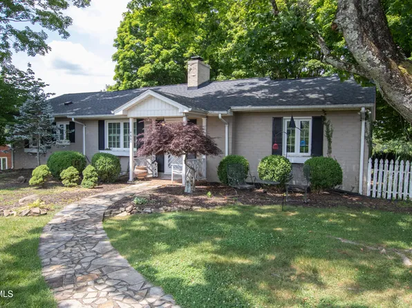 460 Court St, Abingdon, VA 24210