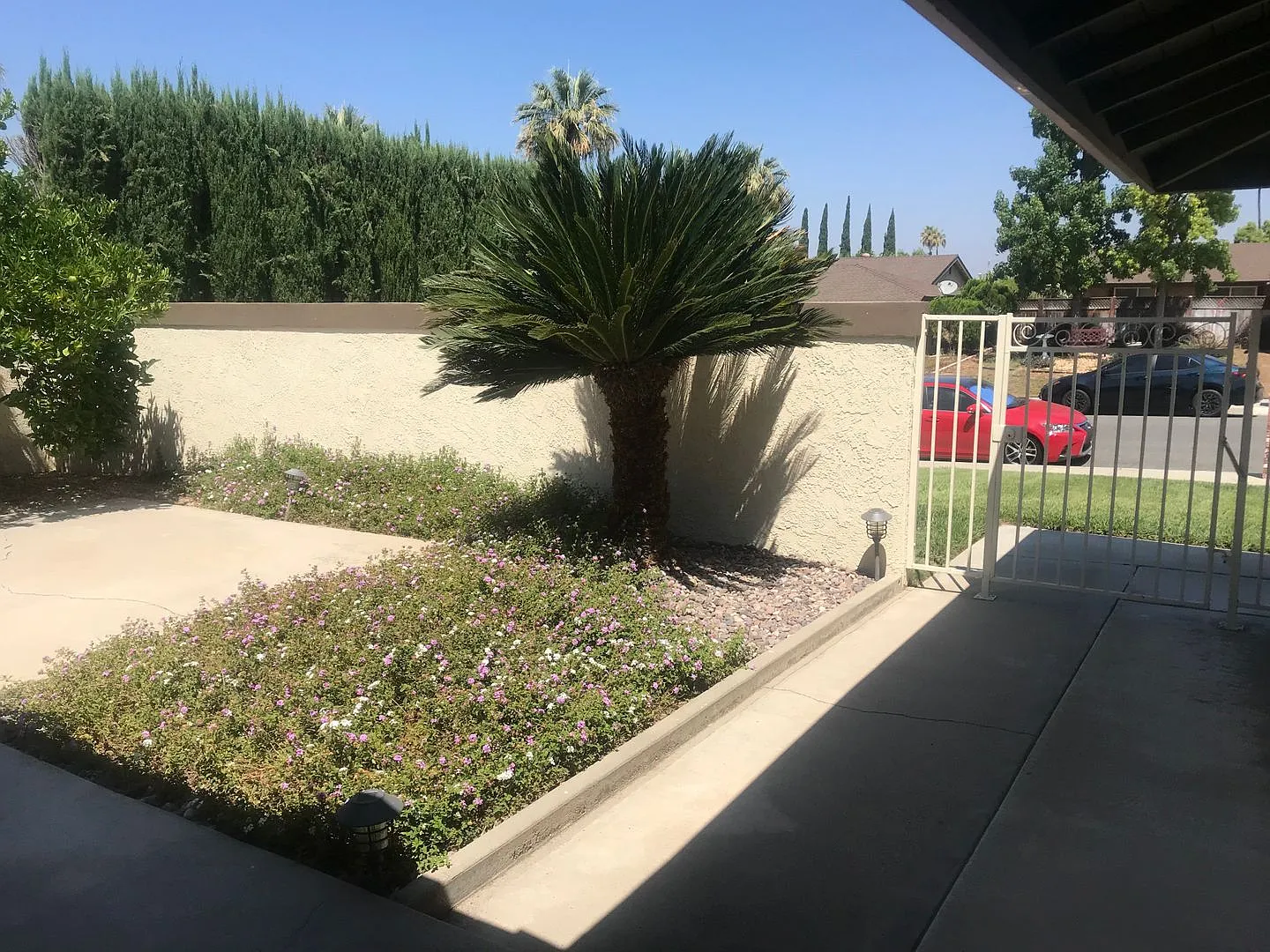 2bd/2ba + built in office - Riverside, CA! — Photo 4