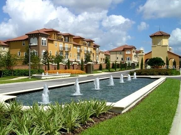4th image of 2501 Lobelia Dr
