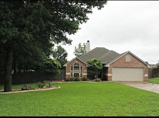 509 Meandering Way, Midlothian, TX 76065