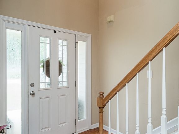 4th image of 145 Hutson Ln