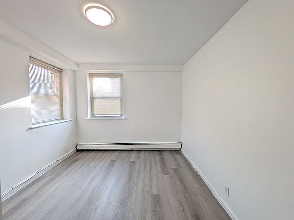 4th image of 15226 134th Ave Floor 2
