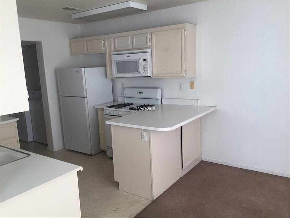 2nd image of 4024 Cape Sand Dr #58
