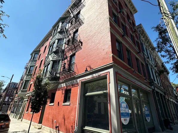 1701-1705 Race Street