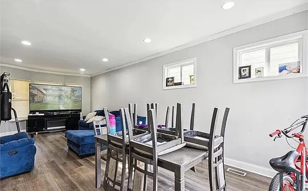 3 bed, 1844 sqft, $1,795 — Photo 4