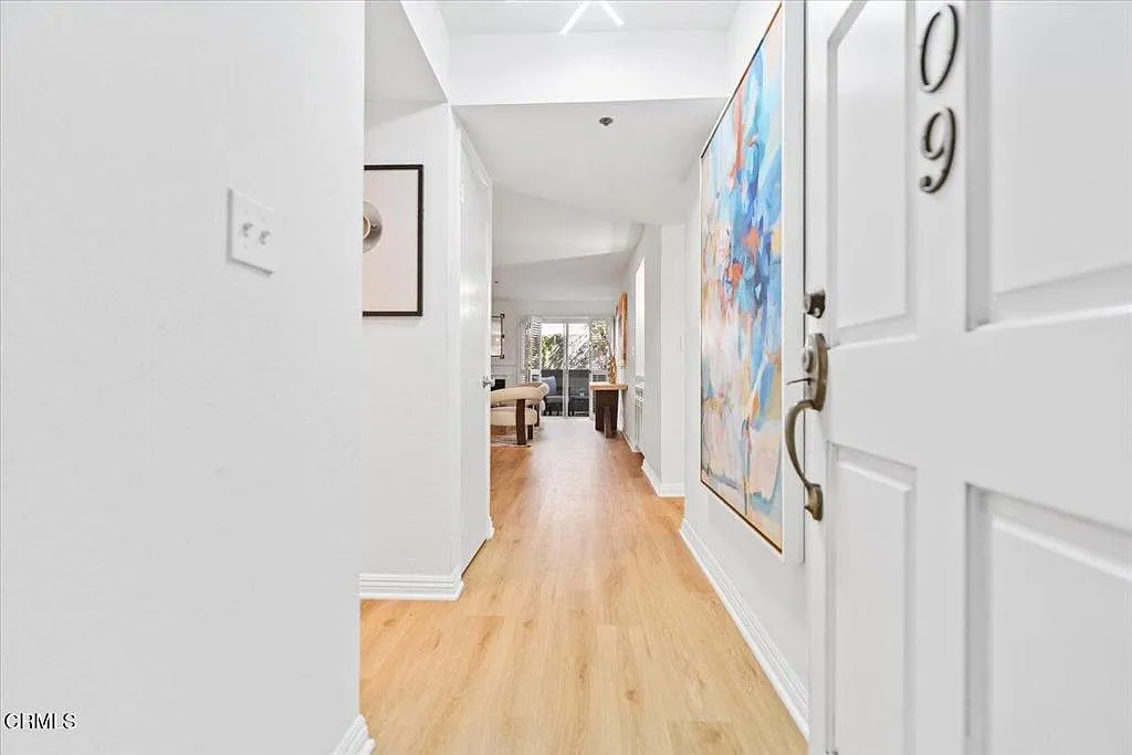 2 bed, 2.5 bath, 1197 sqft, $3,850 — Photo 4