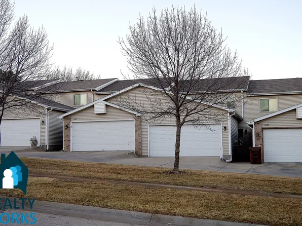1626 Old Glory Rd, Lincoln, NE 68521