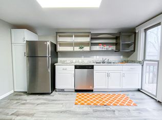 827 Dane St #2, Madison, WI 53713