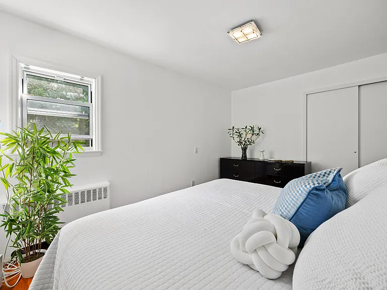 21 Joyce Rd — Photo 13
