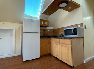 290 Fulton Ave #3E, Jersey City, NJ 07305