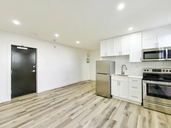 444 Park St W, Windsor, ON