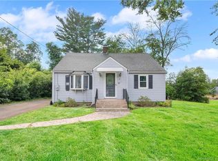 8 Emily Rd, Broad Brook, CT 06016
