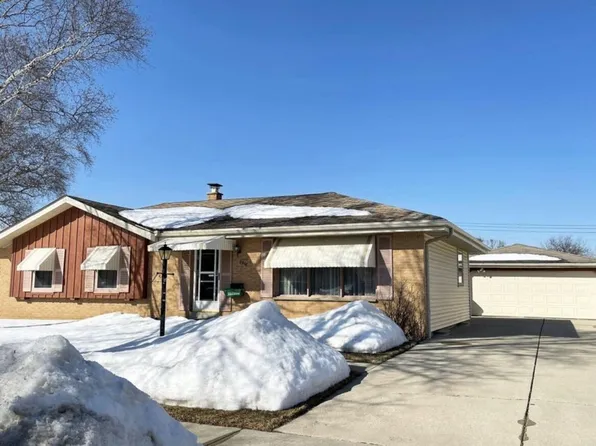 2518 West Denis AVENUE, Milwaukee, WI 53221