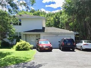 100 Waldorf Pkwy #3, Syracuse, NY 13224