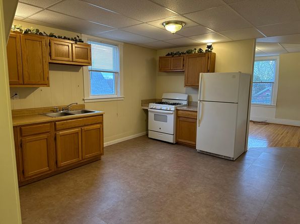 64 Clinton St APT 2B