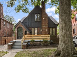 5275 Yorkshire Rd, Detroit, MI 48224