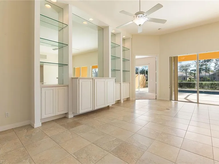 28329 Moray Dr — Photo 8