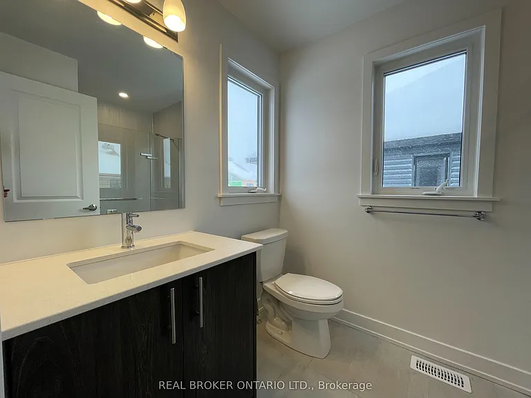 882 Solarium Ave — Photo 20