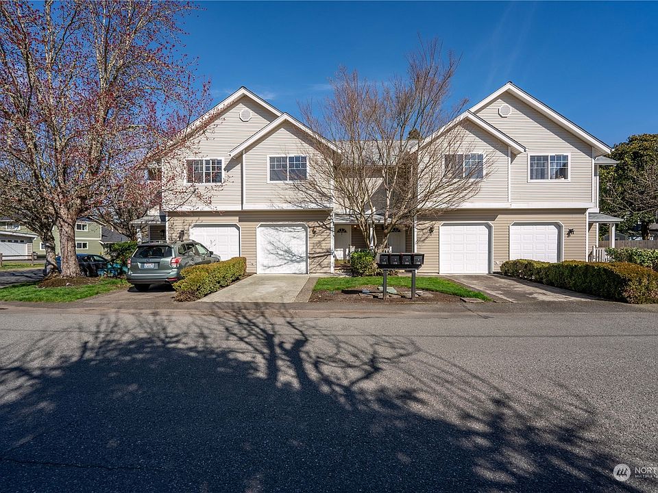 1st image of 170 NW Alder Place #2