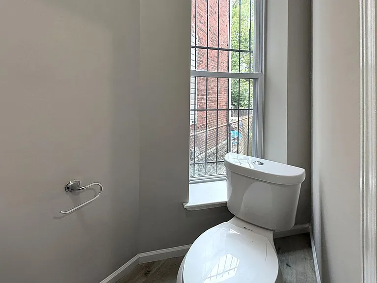 5635 Kingsessing Ave — Photo 14