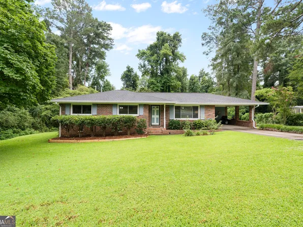 4 Gordon St, Newnan, GA 30263