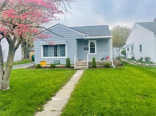 1956 Macarthur Ln, Indianapolis, IN