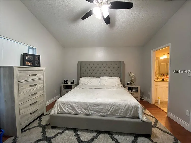 2476 Shelby Cir — Photo 11