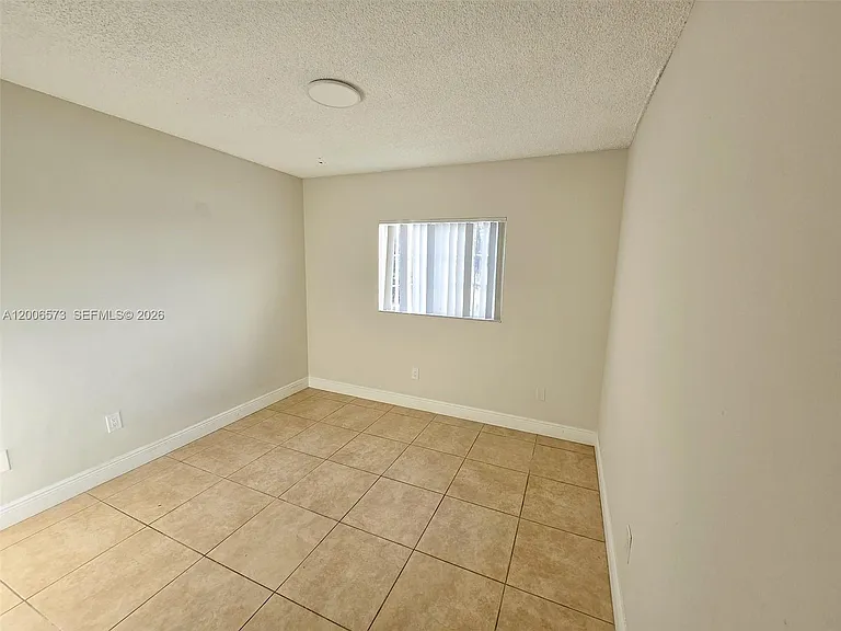 3690 N 56th Ave #912 — Photo 13