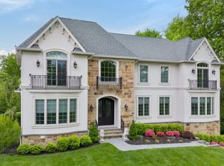 22 Dorset Ln, Short Hills, NJ 07078