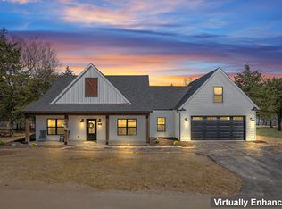 233 Green Cypress Ln, Shell Knob, MO 65747