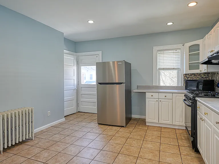43 Parmenter Rd #43 — Photo 2