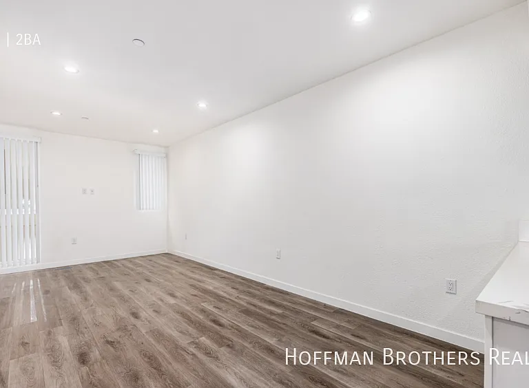 4819 Lemon Grove Ave #LG1 — Photo 11