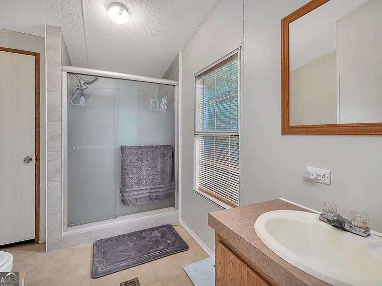 1093 Timber Landing Rd — Photo 11