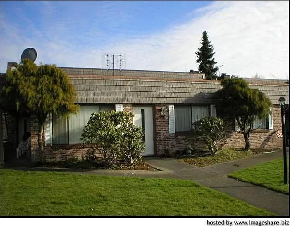 28 147th Ave SE #1
