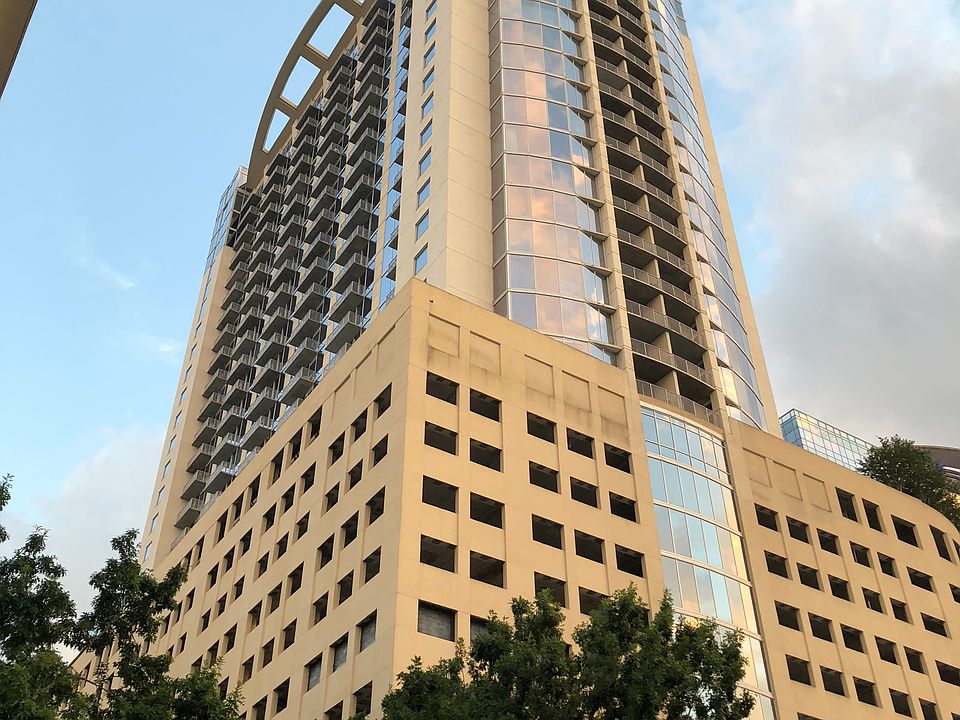 1st image of 155 Court Ave #2008