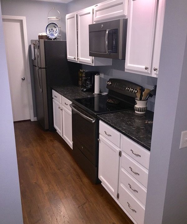 1st image of 139 N 11th St APT 1005