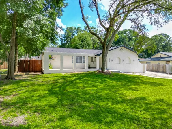 3325 Horseshoe Dr, Longwood, FL 32779