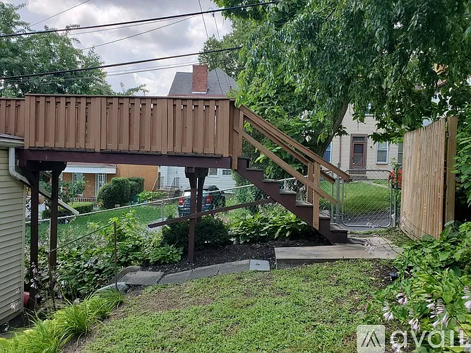 419 Florence Ave #2 — Photo 22