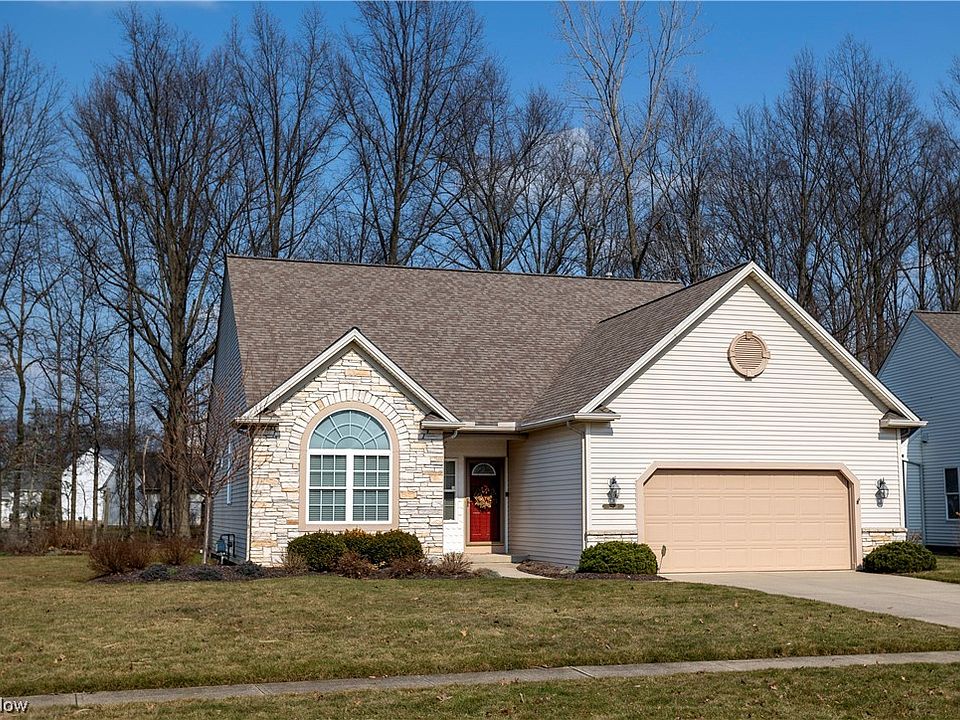 1st image of 32820 Titus Hill Ln