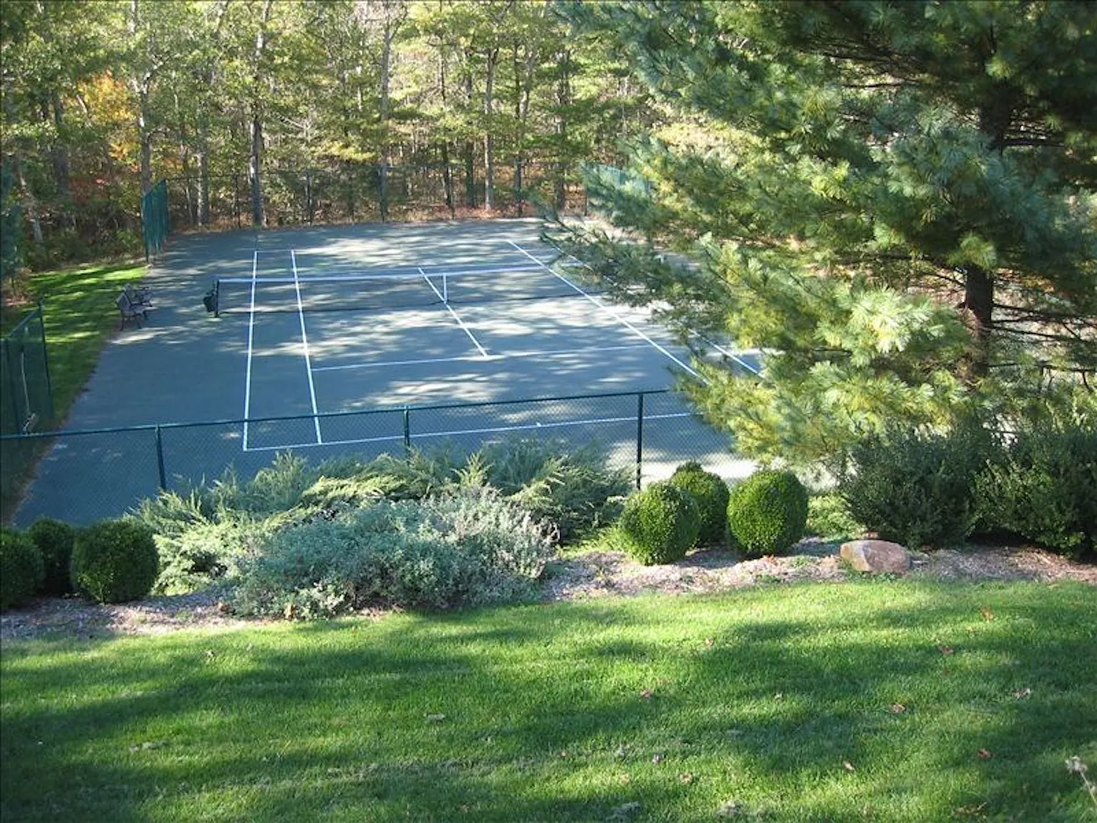 Private 7 Acre East Hampton Estate with Tennis — Photo 3