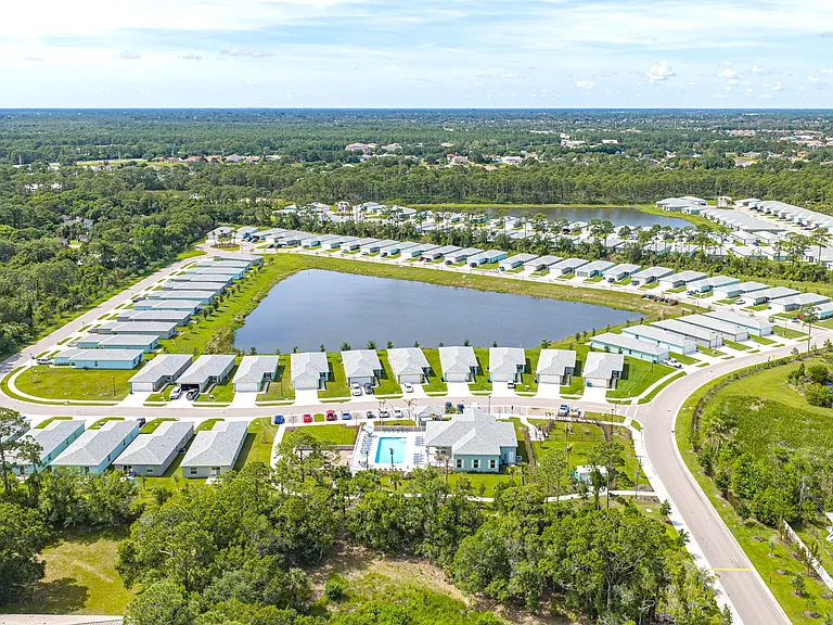 Ravinia St. Lucie — Photo 18