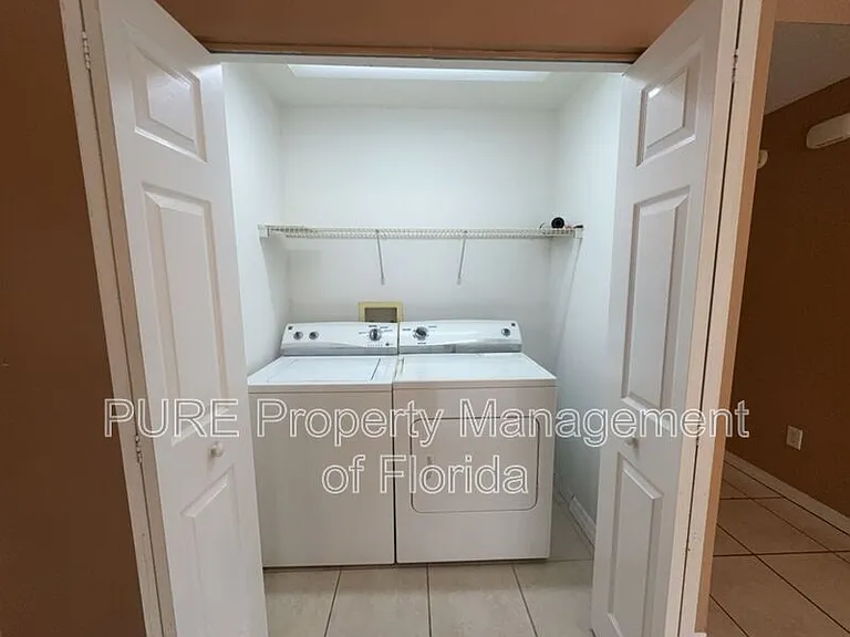 11960 SW 45th St — Photo 17