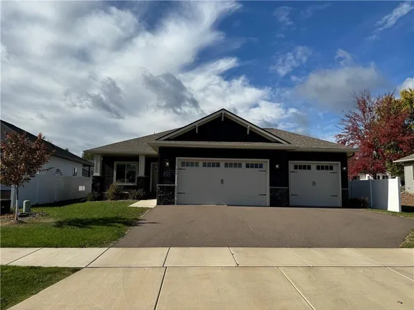 1563 Pebble Beach Drive, Altoona, WI 54720