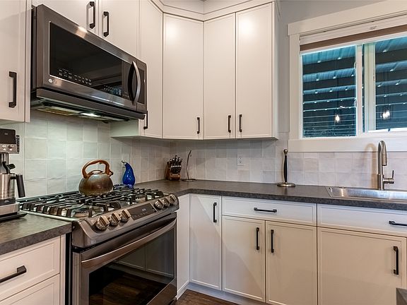 4th image of 457 Daladon Dr