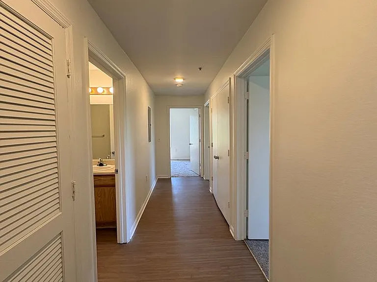 Highlands Apts — Photo 50