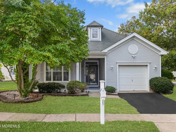 1 Springlawn Drive, Lakewood, NJ 08701