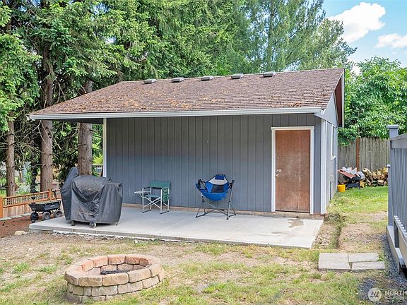 4th image of 14411 116th Avenue Ct E