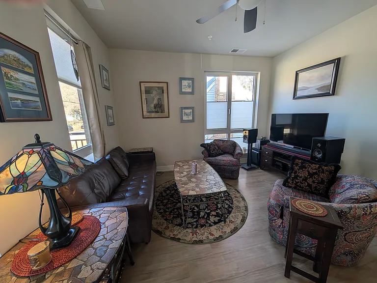 Speedway Apartments — Photo 10